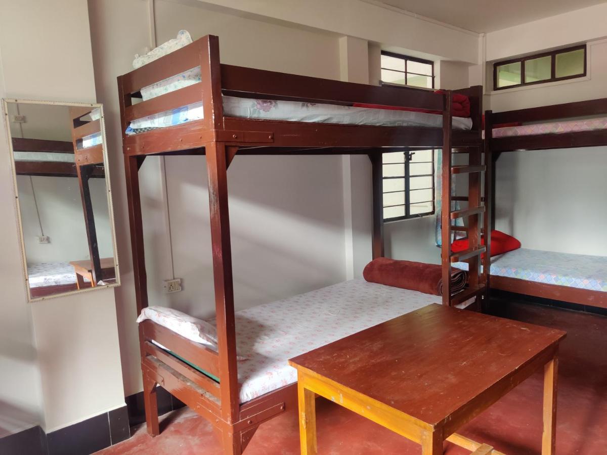 Travellers Bed And Breakfast Shillong Zewnętrze zdjęcie